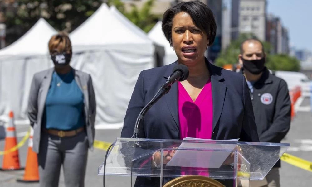 Η δήμαρχος της Ουάσινγκτον ζητά να αυξηθούν τα μέτρα ασφαλείας στην Ορκωμοσία Μπάιντεν